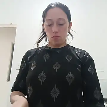 Snapshot of Sunshine_e chatting on 11/07/25, 06:08 Sunshine e online show from 11/07/25, 06:08