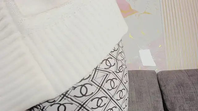 NhoanBrunette online show from 05/08/26, 12:43