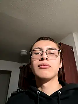 alexismar28 online show from 10/27/25, 04:55