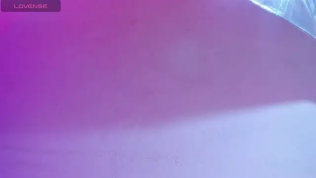 Snapshot of Stefany_wish chatting on 11/17/25, 08:03 Stefany wish online show from 11/17/25, 08:03