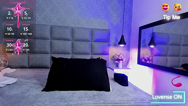 Luna Bella3 online show from 12/17/25, 10:43