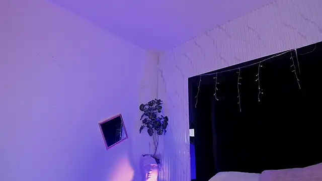 JanneBlossom  online show from 03/31/26, 09:04