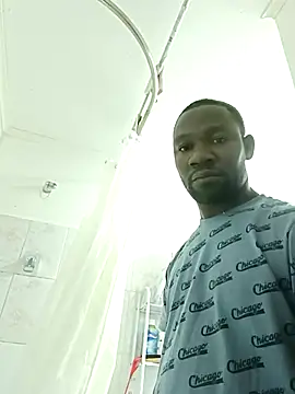 shoodly99 online show from 03/06/26, 02:41