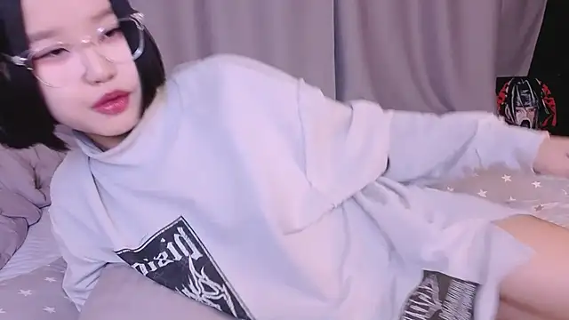 Snapshot of dreamSuaa chatting on 01/13/26, 09:47 dreamSuaa online show from 01/13/26, 09:47