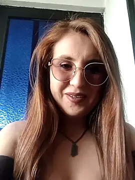 Snapshot of Alyah_1-2 chatting on 11/03/25, 08:32 Alyah 1-2 online show from 11/03/25, 08:32