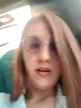 Snapshot of Alyah_1-2 chatting on 11/05/25, 03:01 Alyah 1-2 online show from 11/05/25, 03:01