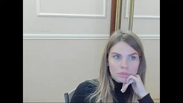 LinaBey online show from 11/26/25, 02:29