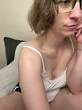 CreamedKitten online show from 06/20/26, 03:04