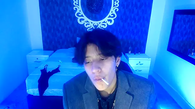 Ghost  Girl  online show from 12/05/25, 03:48