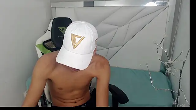 Cash G  online show from 11/14/25, 08:29