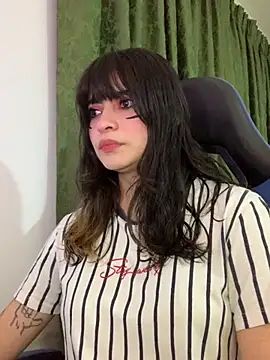 Annagoth  online show from 11/22/25, 04:33