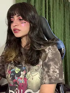 Annagoth  online show from 12/17/25, 01:22