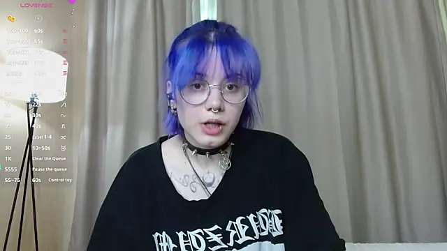 KellePourier online show from 04/17/26, 06:05