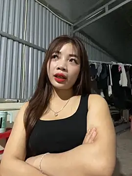 Zlienr023 online show from 12/01/25, 11:48