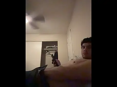 Ulkht online show from 04/25/26, 04:59