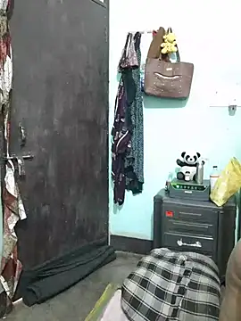 CUTE-GIRL-1 online show from 07/07/26, 06:58
