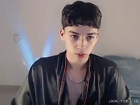 Snapshot of Sett_01 chatting on 11/14/25, 05:39 Sett 01 online show from 11/14/25, 05:39