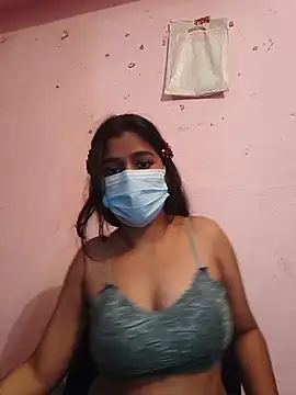 palakmishra033 online show from 11/18/25, 05:23