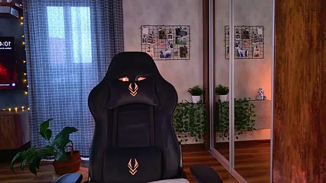 BallerinaCappuchino online show from 11/22/25, 03:38