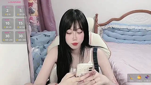 Vivian-88 online show from 04/23/26, 03:41