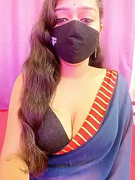 menaxi-baby7 online show from 12/23/25, 12:52