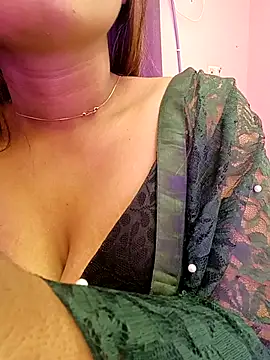 menaxi-baby7 online show from 01/08/26, 11:29