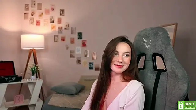 Snapshot of yourfrenchteacher chatting on 11/12/25, 04:24 yourfrenchteacher online show from 11/12/25, 04:24