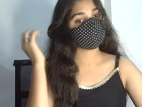 Snapshot of Cutie_Sonam chatting on 04/07/26, 05:02 Cutie Sonam online show from 04/07/26, 05:02