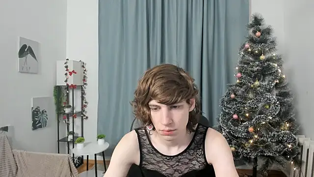 AvenGlow online show from 12/17/25, 05:13