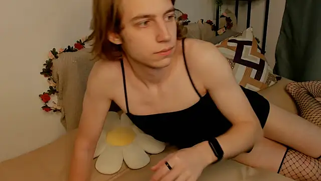 AvenGlow online show from 02/06/26, 06:40