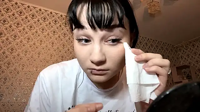 Snapshot of SofiaDreams09 chatting on 10/28/25, 02:09 SofiaDreams09 online show from 10/28/25, 02:09