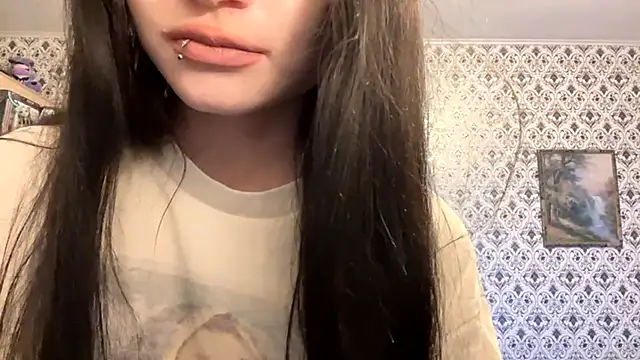 Snapshot of SofiaDreams09 chatting on 11/14/25, 02:16 SofiaDreams09 online show from 11/14/25, 02:16