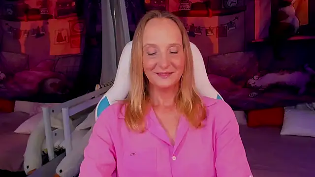 ScarlettPalmer online show from 07/15/26, 07:24