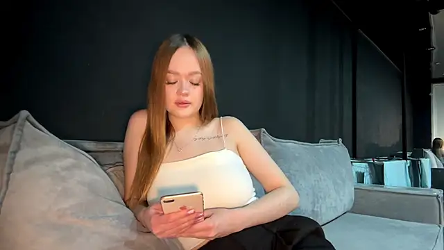 Snapshot of SecretGerl_baby2007 chatting on 01/12/26, 04:23 SecretGerl baby2007 online show from 01/12/26, 04:23