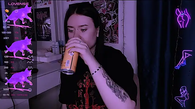 Snapshot of Meow_Marie chatting on 01/16/26, 05:44 Meow Marie online show from 01/16/26, 05:44