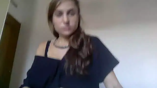 Snapshot of SinnEmily chatting on 11/03/25, 02:29 SinnEmily online show from 11/03/25, 02:29