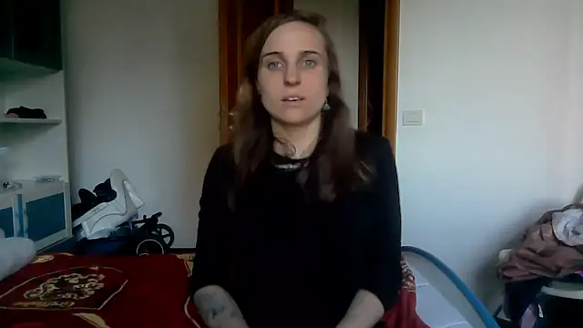 SinnEmily online show from 04/04/26, 04:37