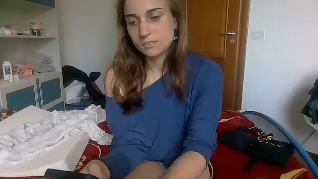 SinnEmily online show from 04/29/26, 01:37