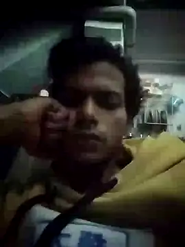 Snapshot of Luckysucks chatting on 10/30/25, 06:08 Luckysucks online show from 10/30/25, 06:08