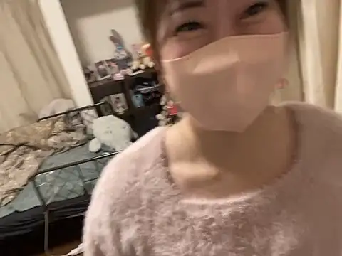 hitomi desu online show from 02/01/26, 08:07