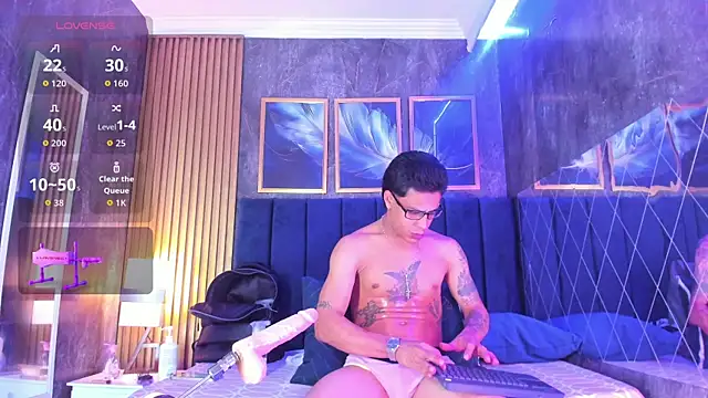 Andrew Haalls online show from 04/30/26, 02:56