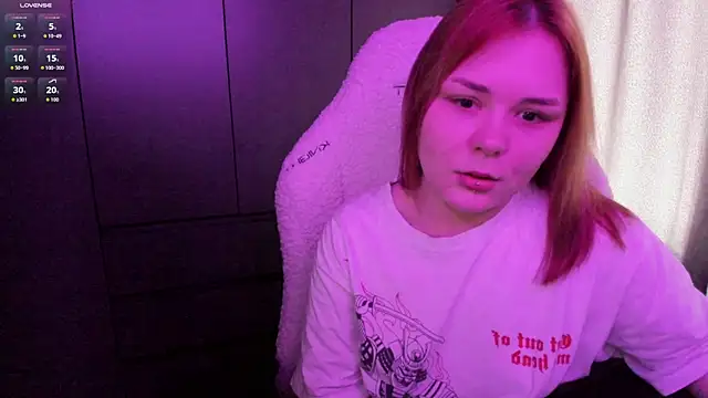 sophia lix online show from 06/10/26, 08:35
