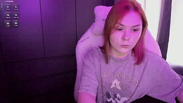 Snapshot of sophia_lix chatting on 07/04/26, 07:25 sophia lix online show from 07/04/26, 07:25