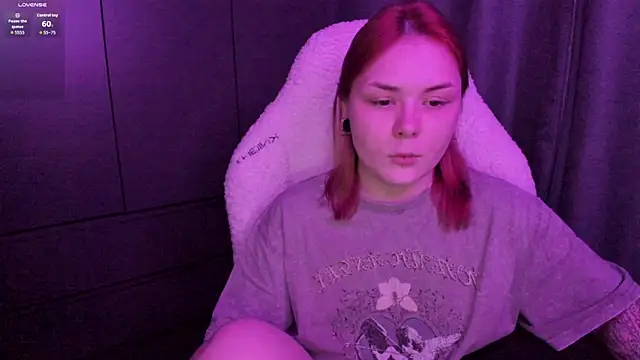 Snapshot of sophia_lix chatting on 07/26/26, 06:37 sophia lix online show from 07/26/26, 06:37