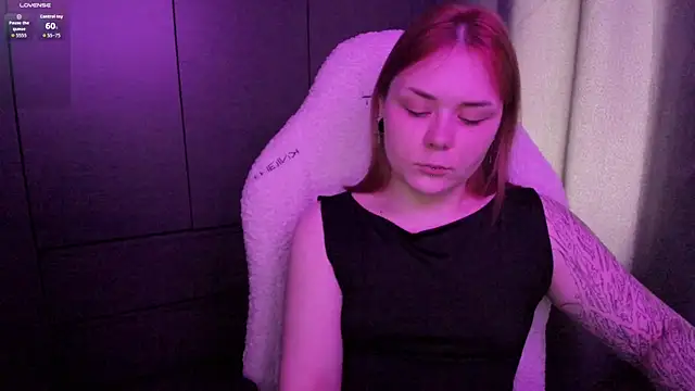Snapshot of sophia_lix chatting on 07/27/26, 11:01 sophia lix online show from 07/27/26, 11:01