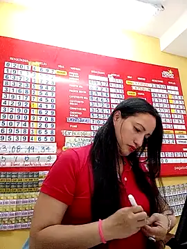 Danaluna online show from 11/13/25, 04:06