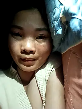 Snapshot of Lovebaby-love chatting on 12/19/25, 01:40 Lovebaby-love online show from 12/19/25, 01:40