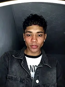 Alex Sweeting online show from 01/11/26, 09:36