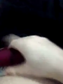 Snapshot of fe96 chatting on 11/12/25, 03:29 fe96 online show from 11/12/25, 03:29