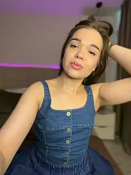 Snapshot of BabyShy- chatting on 05/12/26, 12:41 BabyShy- online show from 05/12/26, 12:41